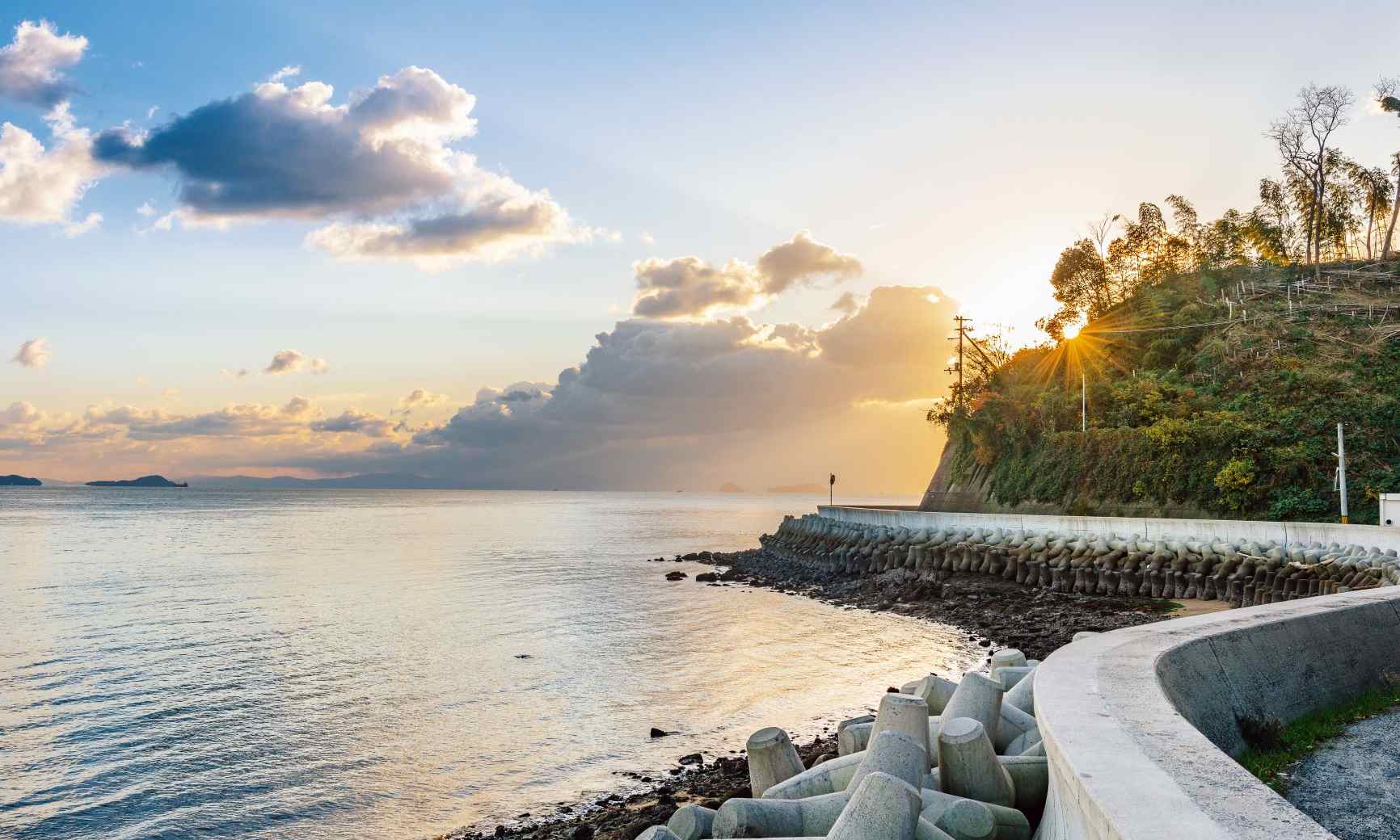 The coastline of Iwagijima island