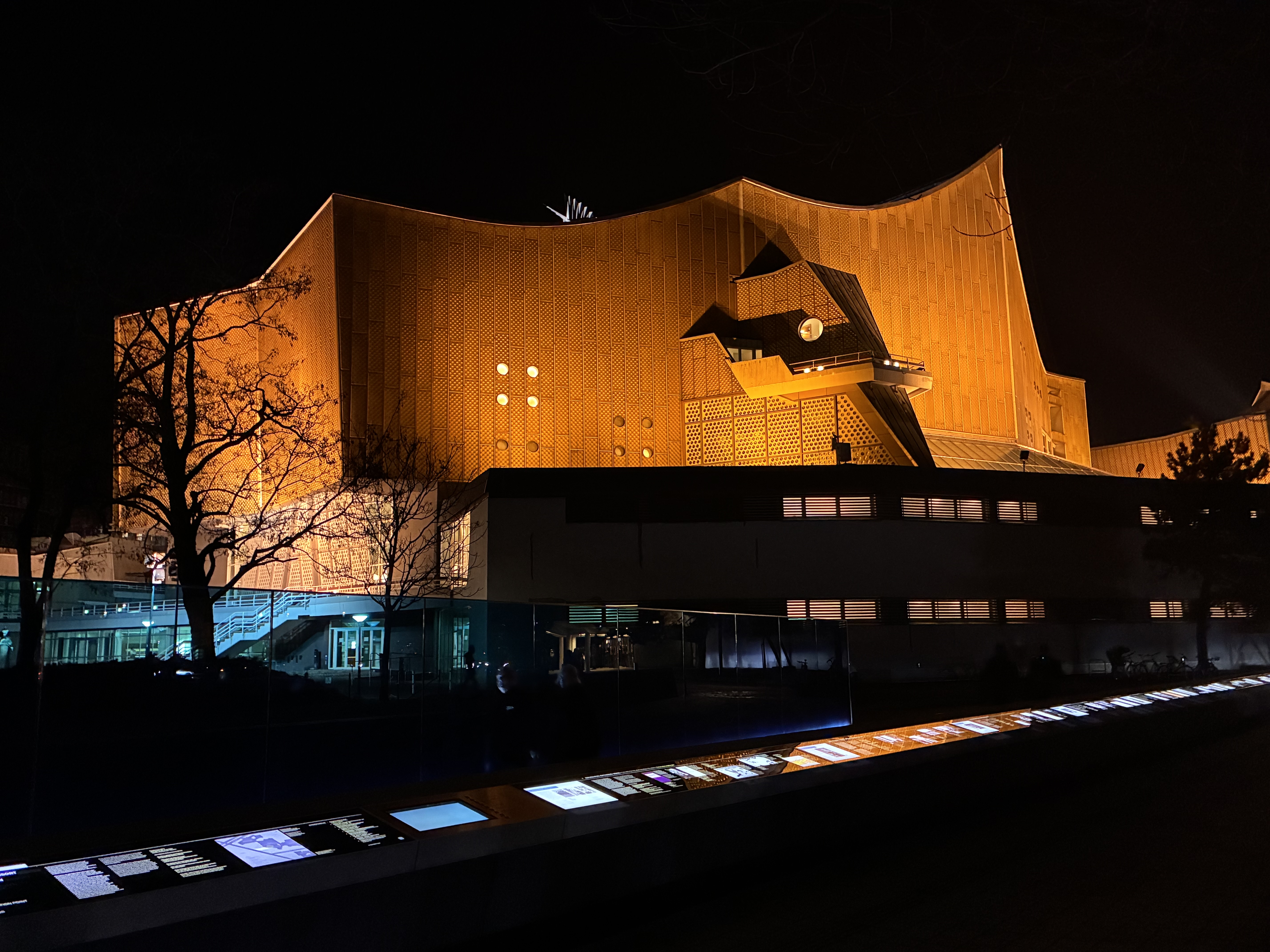 ベルリンフィルハーモニー管弦楽団コンサート鑑賞のすすめ