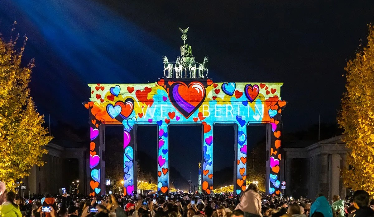 ベルリンで過ごすおすすめツアー満載！🌟光の祭典🌙フェスティバル・オブ・ライツなど