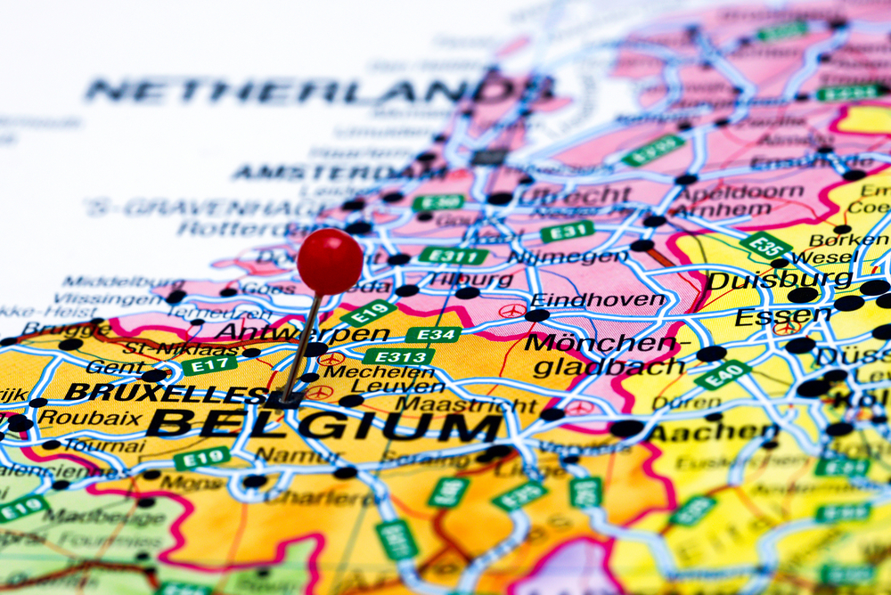 ANA232便（ブリュッセル→成田線）でご帰国の方限定★アントワープ観光つき★ブルージュ発→ブリュッセル空港着＜片道 / 日本語ドライバーガイド＞