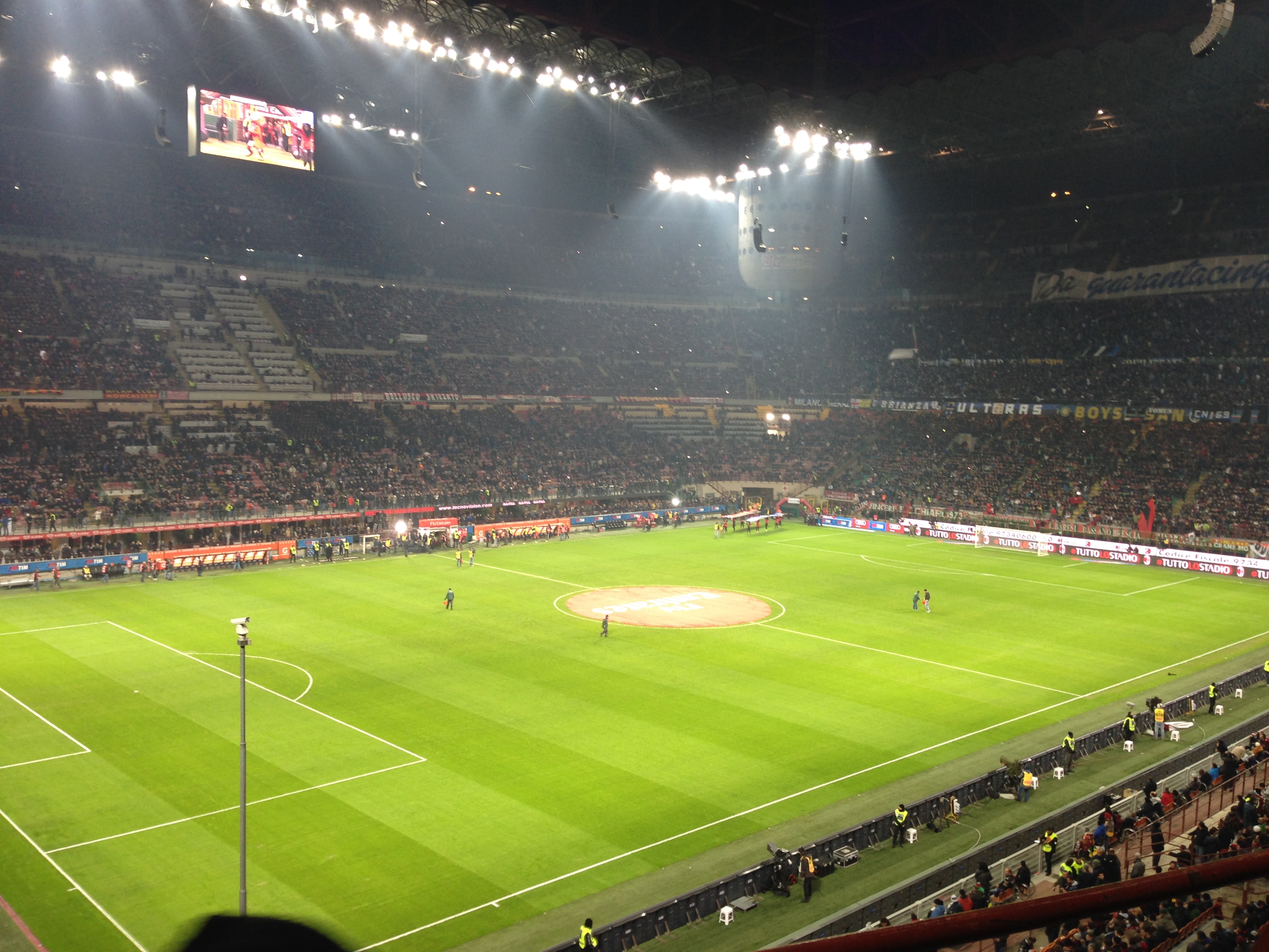 2014年11月 ミランダービー観戦+現地サポーターとのフットサル大会＆懇親会もご用意!!