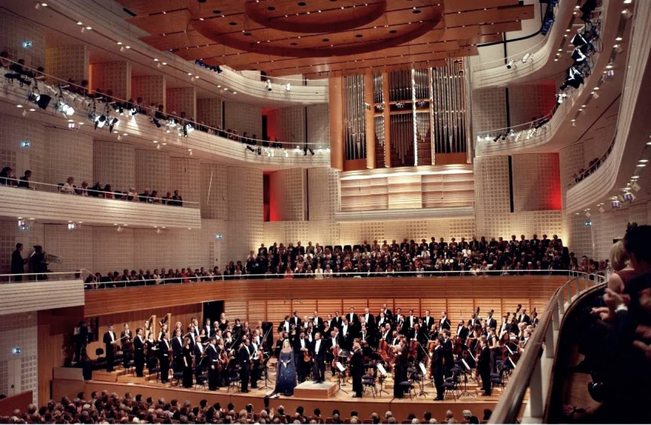 録音優秀盤を探す10 ５／１３（金）ベルリンフィル・ラトル・田園 A席１枚 ベートーヴェン交響曲９番「合唱」 再編集版