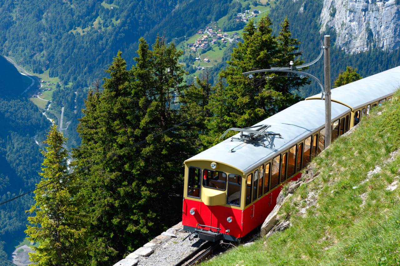 スイス旅行のおすすめスポット【シーニゲプラッテ】